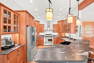 Exceptional 42+/- acre luxury estate featuring a custom - photo 20