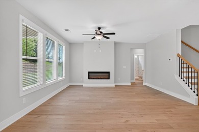 Kathleen Floor Plan - Lot 14 | MOVE-IN READY| New Construction - photo 20