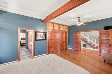 Exceptional 42+/- acre luxury estate featuring a custom - photo 22