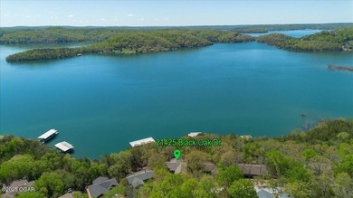 Stunning Lakefront Retreat - Fully Furnished & Nightly Rental - photo 35
