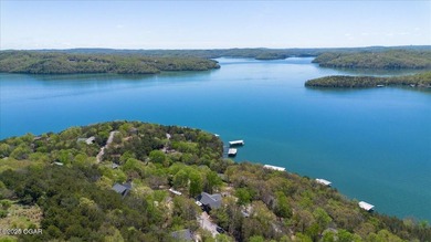 Stunning Lakefront Retreat - Fully Furnished & Nightly Rental - photo 36