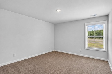 Kathleen Floor Plan - Lot 14 | MOVE-IN READY| New Construction - photo 43