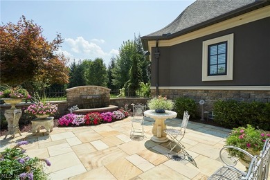 Welcome to one of the most extraordinary luxury estates ever - photo 5