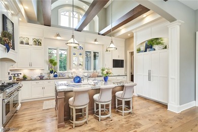 Welcome to one of the most extraordinary luxury estates ever - photo 9