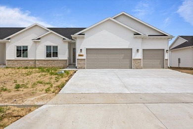 Saylorville Lake Home For Sale in Ankeny Iowa