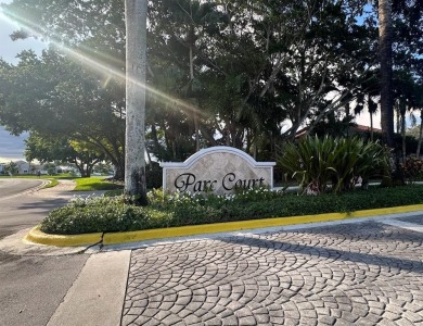 Lake Condo For Sale in Plantation, Florida