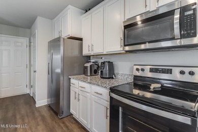 Welcome to the Flora floorplan, a thoughtfully designed - photo 10