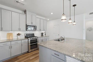Here is that hard-to-find, charming one-floor home near Wesley - photo 11
