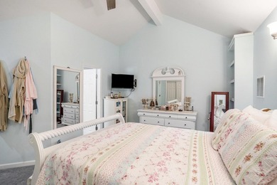 Elegant Coastal Living - Upgraded 2-Bedroom Retreat Near the - photo 18
