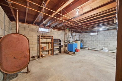 Perfectly positioned just minutes from the heart of Penn Yan and - photo 22