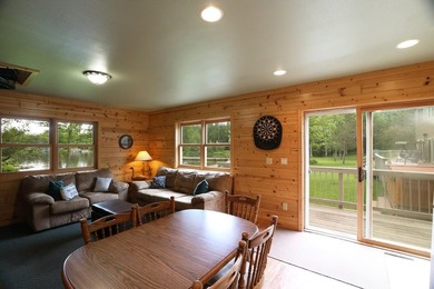 Furnished Lake Vermilion Beachhouse. Level 1.4 Acres W/150ft - photo 24