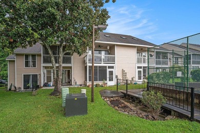 Elegant Coastal Living - Upgraded 2-Bedroom Retreat Near the - photo 30