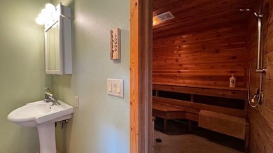 Furnished Lake Vermilion Beachhouse. Level 1.4 Acres W/150ft - photo 33