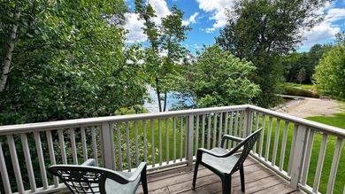 Furnished Lake Vermilion Beachhouse. Level 1.4 Acres W/150ft - photo 36