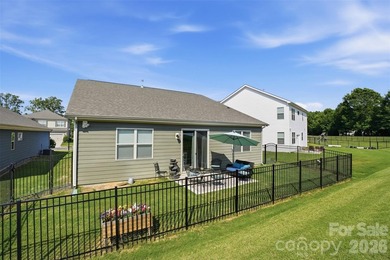 Here is that hard-to-find, charming one-floor home near Wesley - photo 37
