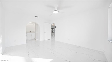 LIKE New Construction but cheaper, Modern Pool And Gulf Accesses - photo 8