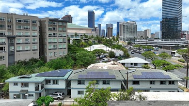 Approximately 4% cap rate, rental income is pro forma. Built - photo 1