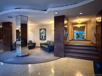 Discover this sun-filled, south exposure oversized renovated - photo 4