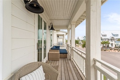 Welcome to effortless coastal living in this beautifully - photo 23