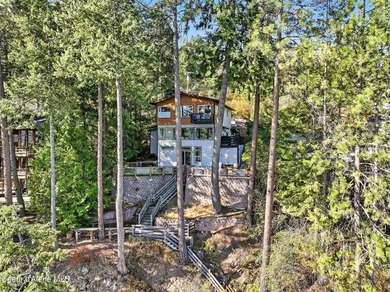 Welcome to your ultimate lakeside retreat on the coveted shores - photo 33