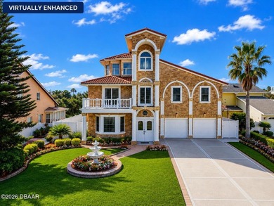 A LIFESTYLE THAT SELLS. JUST STEPS FROM DEEDED BEACH ACCESS - photo 3