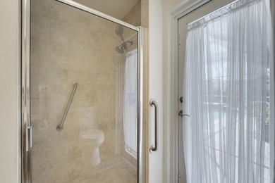 Beautiful CBS home in a no HOA Port Saint Lucie - photo 44
