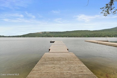 Welcome to your ultimate lakeside retreat on the coveted shores - photo 47