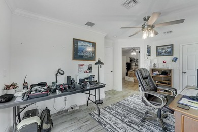 Beautiful CBS home in a no HOA Port Saint Lucie - photo 49