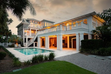 Coastal living meets timeless design at 2668 Bayonne Street - photo 1