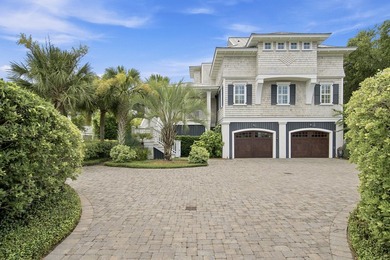Coastal living meets timeless design at 2668 Bayonne Street - photo 2
