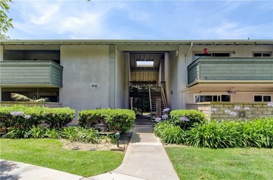 COME HOME TO SERENITY AND PRIVACY! BEAUTIFUL 1 BEDROOM - 1 BATH - photo 1