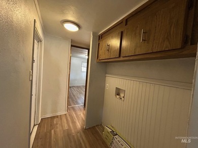 Welcome to AFFORDABLE housing in a well-maintained and - photo 12