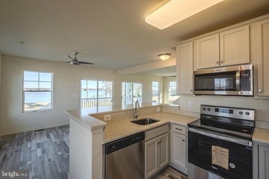 Own One of the Largest Waterfront Lots in Benedict w/ - photo 12