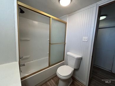 Welcome to AFFORDABLE housing in a well-maintained and - photo 14