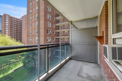 Welcome to this spacious and inviting 2-bedroom, 1-bath co-op - photo 14