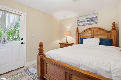 Experience luxury lake living on Lake Hartwell! This beautifully - photo 25