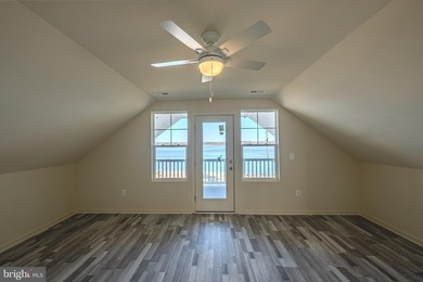 Own One of the Largest Waterfront Lots in Benedict w/ - photo 25