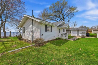 Opportunity to own a 5 bedroom/2 bath home on beautiful Green - photo 7