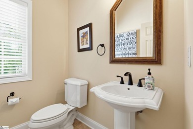 Experience luxury lake living on Lake Hartwell! This beautifully - photo 33
