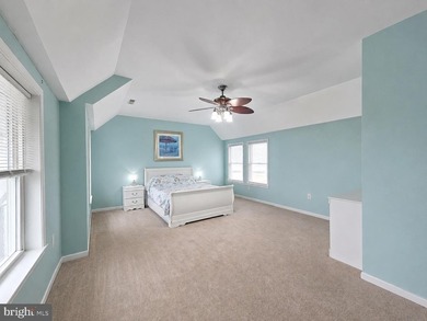 Enjoy waterfront living in this updated 4 bedroom, 2 bath - photo 36