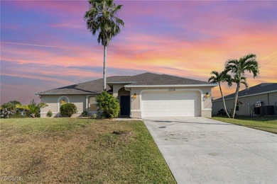 Cape Coral Lakes Area Home For Sale in Cape Coral Florida