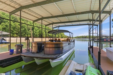 Experience luxury lake living on Lake Hartwell! This beautifully - photo 41