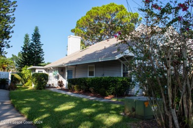 (private lake, pond, creek) Townhome/Townhouse Sale Pending in Melbourne Florida