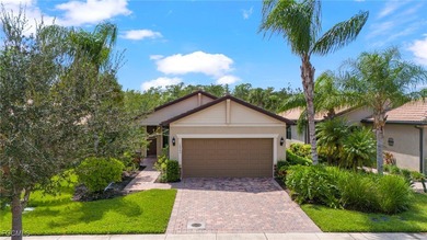 (private lake, pond, creek) Home For Sale in Fort Myers Florida