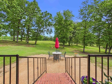 Beautiful 3 bed, 2 bath brick home on the golf course in The - photo 5