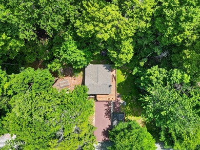 Experience the best of Lake Wallenpaupack living in this - photo 26