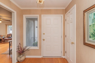 Wonderfully maintained 2-bedroom, 2-bath home located in