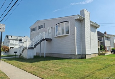 This Split Level Style Home Features 3 Bedrooms, 1.5 Baths, Eat - photo 2