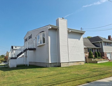 This Split Level Style Home Features 3 Bedrooms, 1.5 Baths, Eat - photo 3