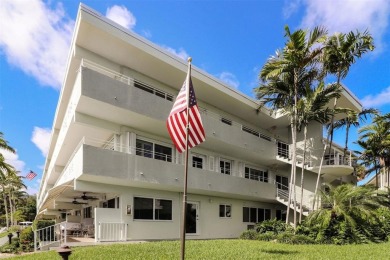 (private lake, pond, creek) Condo For Sale in Fort Lauderdale Florida